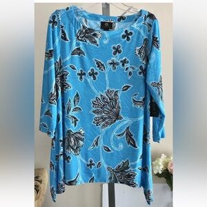 JM Collection Women's Floral Print Blue Swing Top, Size Petite Small 3/4 Sleeves